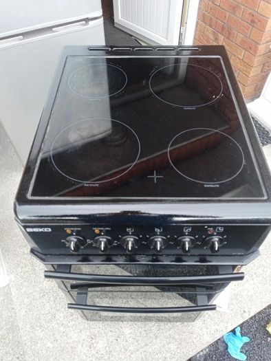 Beko electric cooker
