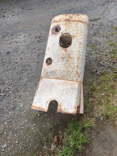David Brown 885 bonnet and two right hand door