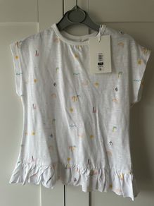 Brand new with tags Leigh tucker willow white Tshirt with frill detail at the back age 4-5