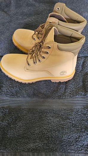 Timberland Boots size 5.5