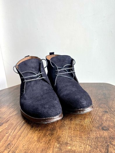 Kurt Geiger suede chukka boots uk7/eu41