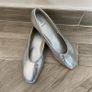 M&S Leather Square Toe Ballet Pumps Silver Metallic  Size 5.5 Image 3