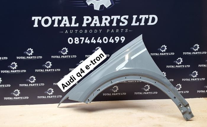 Audi q4 wing fender