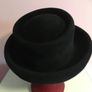 Vintage WHITELEY Classic Brimmed Felt HAT  with free Hat Pin Image 2