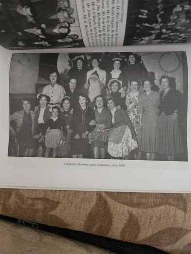 The Ropes. A History Of Irish Ropes Ltd 1933-1972. By Mary Ryan O'shea. First Edition Paperback In Good Condition.  See Photos For Same.