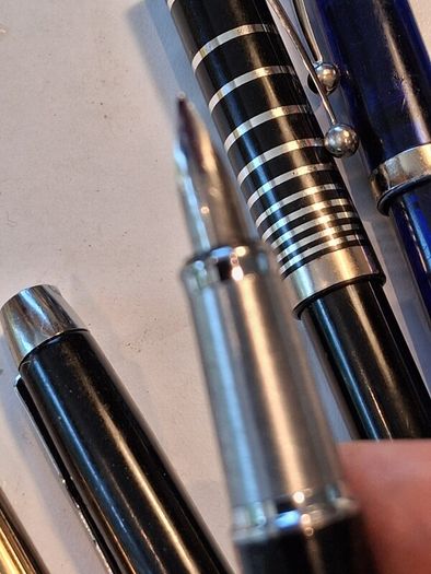 11 Piece Vintage Pen Collection