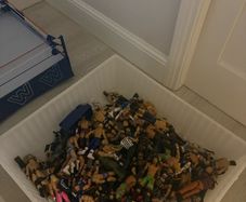 Wwe Scale ring and Figures
