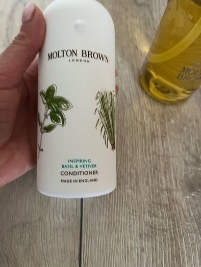 Molton Brown shampoo & conditioner. New