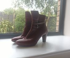 ECCO boots