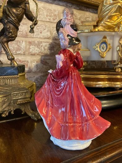 Royal Doulton figurine Figure of the year "Patricia"