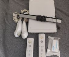 Wii set with HDMI adapter