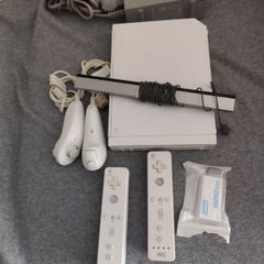 Wii set with HDMI adapter