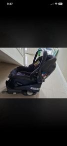 car seat with iso fix