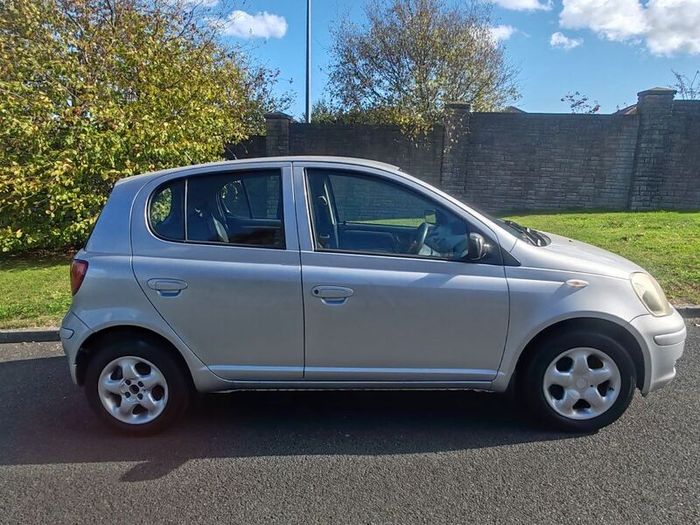 2006 Toyota Yaris