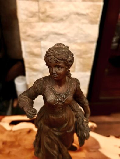Pair of spelter figurines