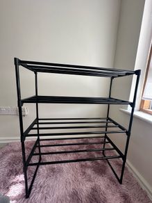 Shoe rack