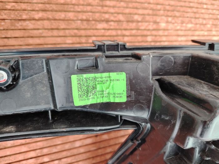 Hyundai Tucson IV NX4 Rear Genuine Tail Light N792462050 slight Damage