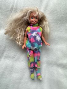 Vintage Barbie Sharin Sisters Stacie Share Clothes 1991 Used  Please look at the pictures