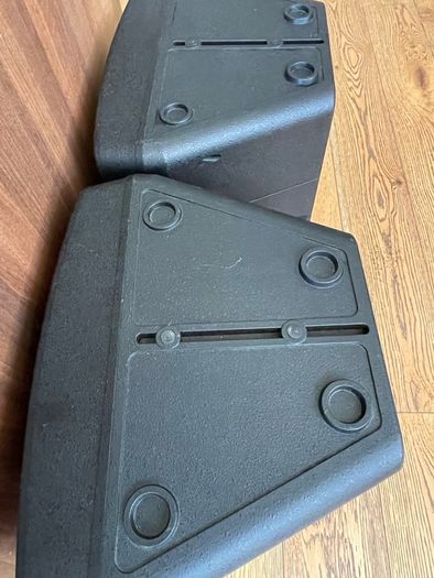 Dynacord D12 speakers