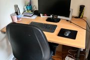 Wooden-effect office/study desk with sturdy grey metal legs