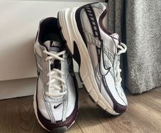 Nike Initiator Women's