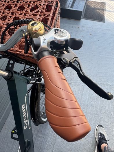 Free Delivery - New Ladies Step Through Electric Bike