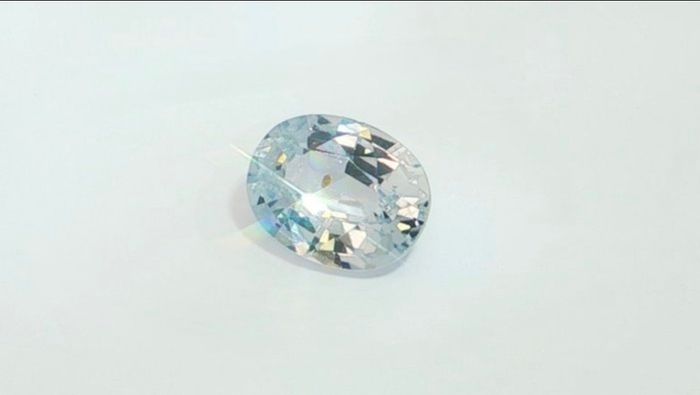 ALGT Certified 1.88ct Natural Sapphire Faint Blue. Unheated & Lab Sealed