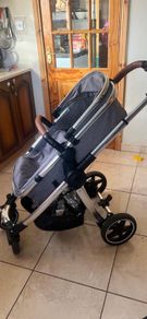 pram & car seat