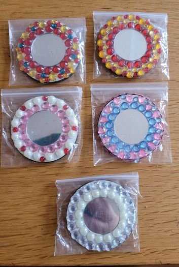Accessories / miniatures for Dolls house - Mirrors