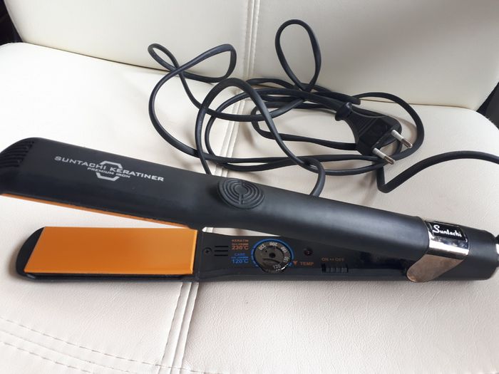 Hair Straightener