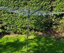 Brabantia rotary clothes line