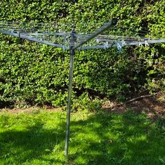 Brabantia rotary clothes line