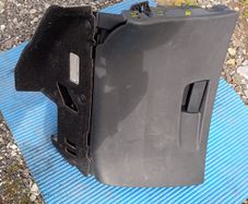 Citroen C4 Grand Picasso Glove Box