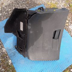 Citroen C4 Grand Picasso Glove Box