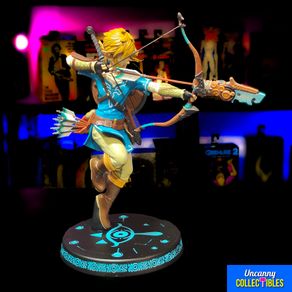 Legend of Zelda Breath of the Wild Link First 4 Figures Statue