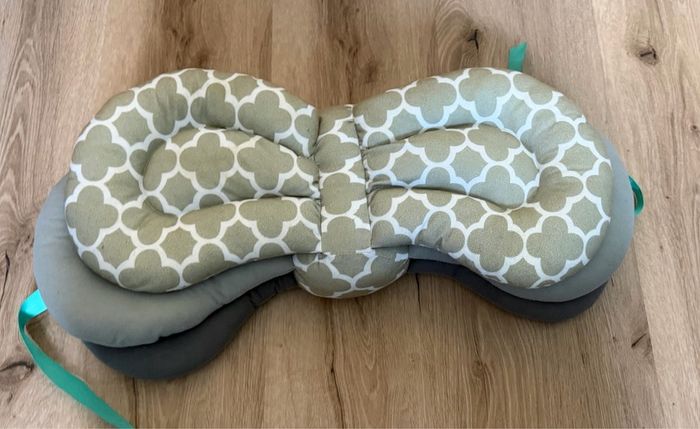 breastfeeding pillow