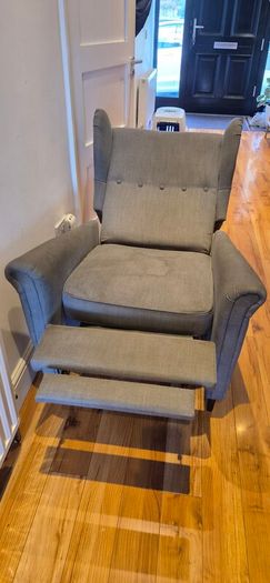ikea recliner chair free