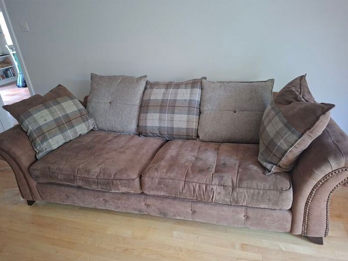4 seater couch