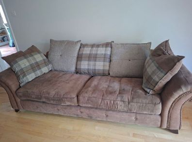 4 seater couch