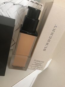 Burberry cashmere flawless soft matte foundation in warm honey