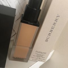 Burberry cashmere flawless soft matte foundation in warm honey