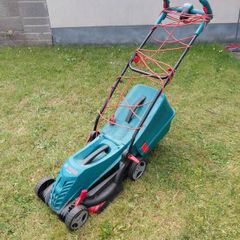 Bosch Rotak 36 R corded electric lawnmower in excellent condition