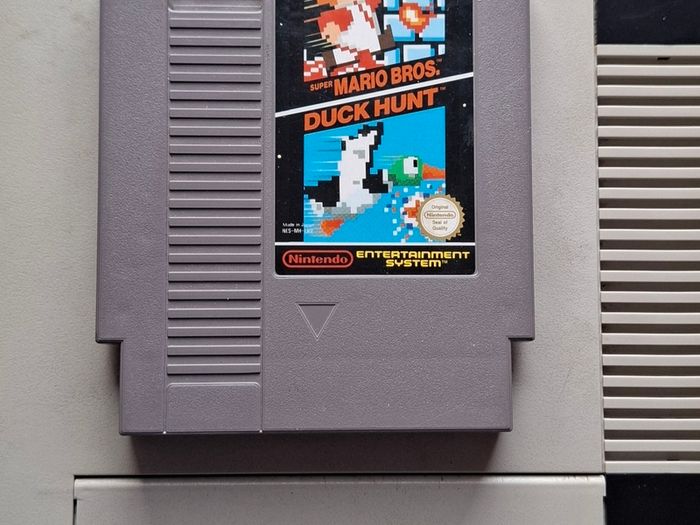 NES Console (Nintendo Entertainment System)