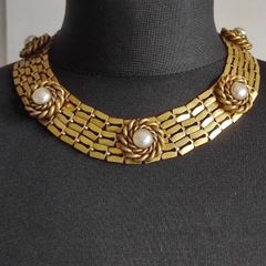 Butler and Wilson statement necklace