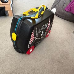 Kids Pirate Trunki Suitcase