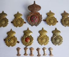 Vintage Collection of Irish regiments cap and collar badges