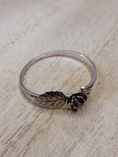 Vintage 925 Sterling Silver Minimalist Round Statement Ring
