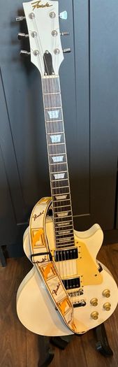 Les Paul Guitar