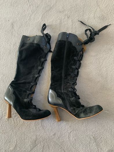 Black Suede Boots -As New - Very Stylish