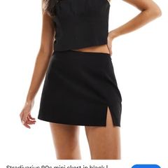 Stradivarius black 90s mini skirt size S new with tags